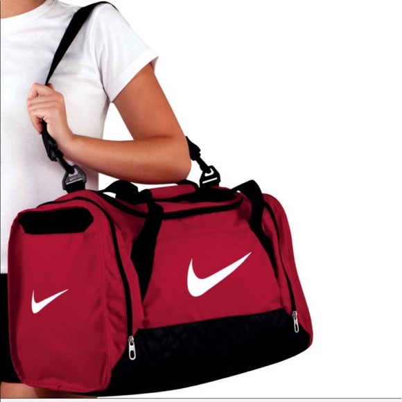 Nike Bags Nwt Nike Medium Duffle Bag Poshmark
